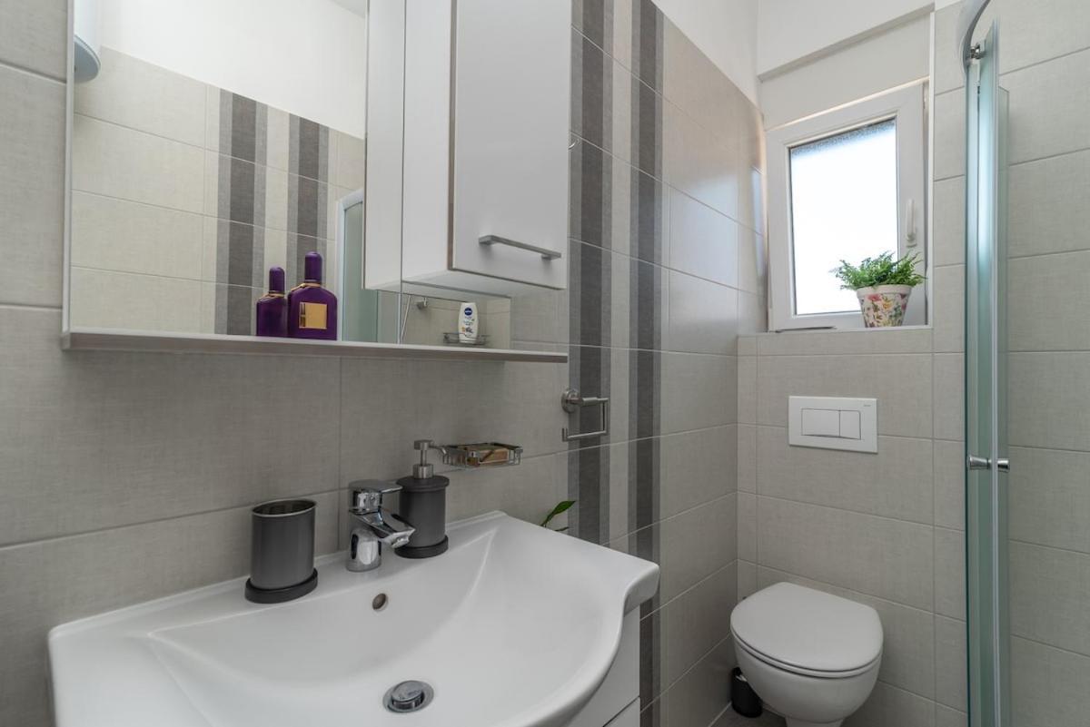 Apartman Spiro Трогір Екстер'єр фото