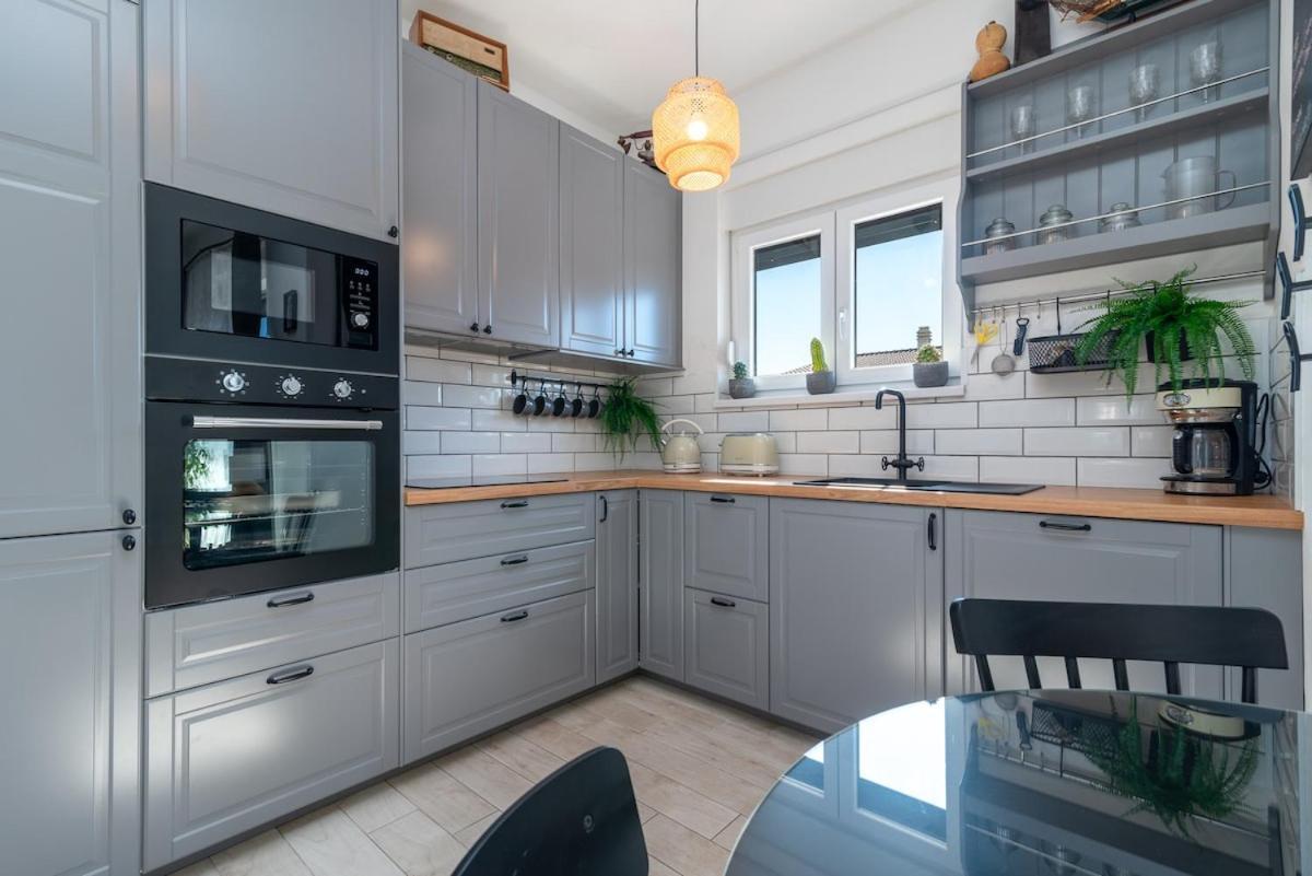 Apartman Spiro Трогір Екстер'єр фото
