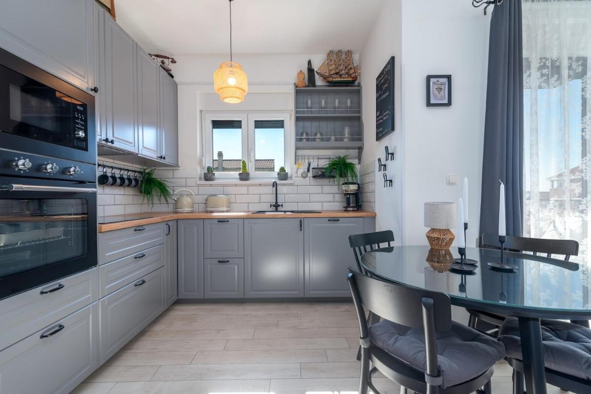 Apartman Spiro Трогір Екстер'єр фото